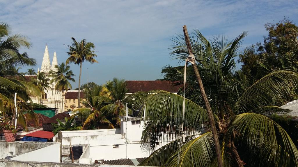 Niya Nest Homestay Kochi Екстер'єр фото